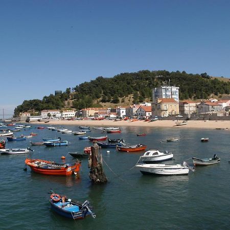 Beach & City - Trafaria Buitenkant foto