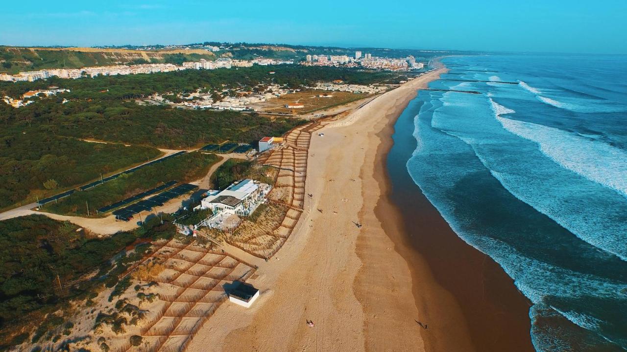 Beach & City - Trafaria Buitenkant foto